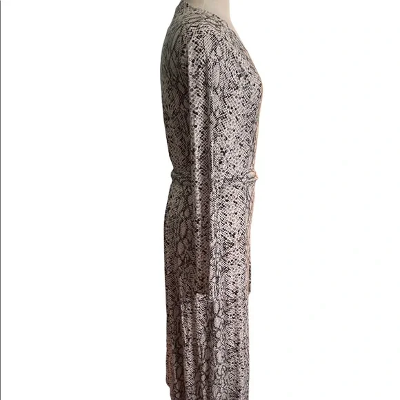 Good American snake gray wrap Dress sz-4 - Picture 3 of 5